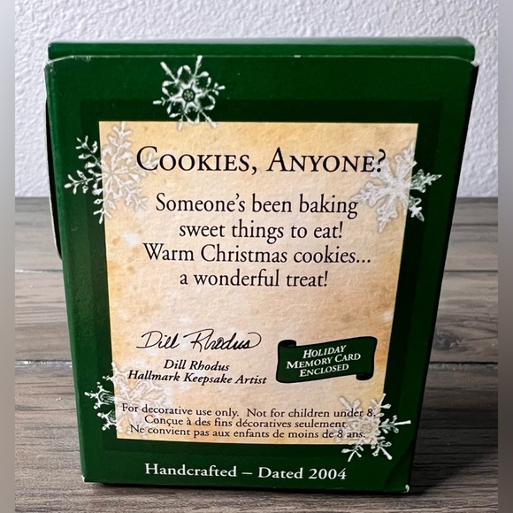 Hallmark NEW 2004 “Cookies Anyone” Cookie Jar Miniature Christmas Ornament - Picture 6 of 6